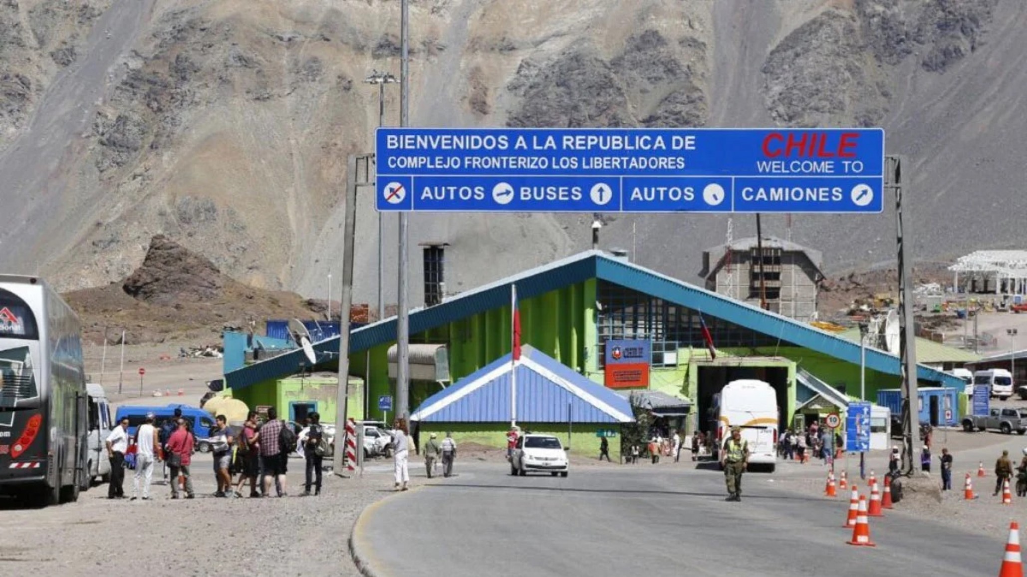 Adiós a las largas filas: Un nuevo sistema agilizará el cruce a Chile