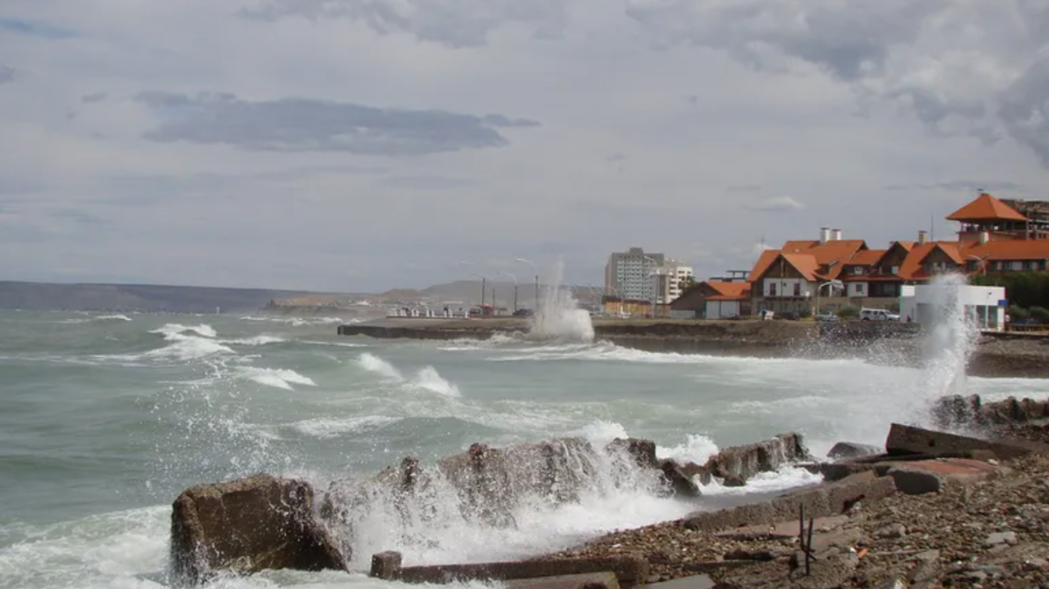 Martes fresco y ventoso en Comodoro: se espera una máxima de 19°C y ráfagas de hasta 31 km/h