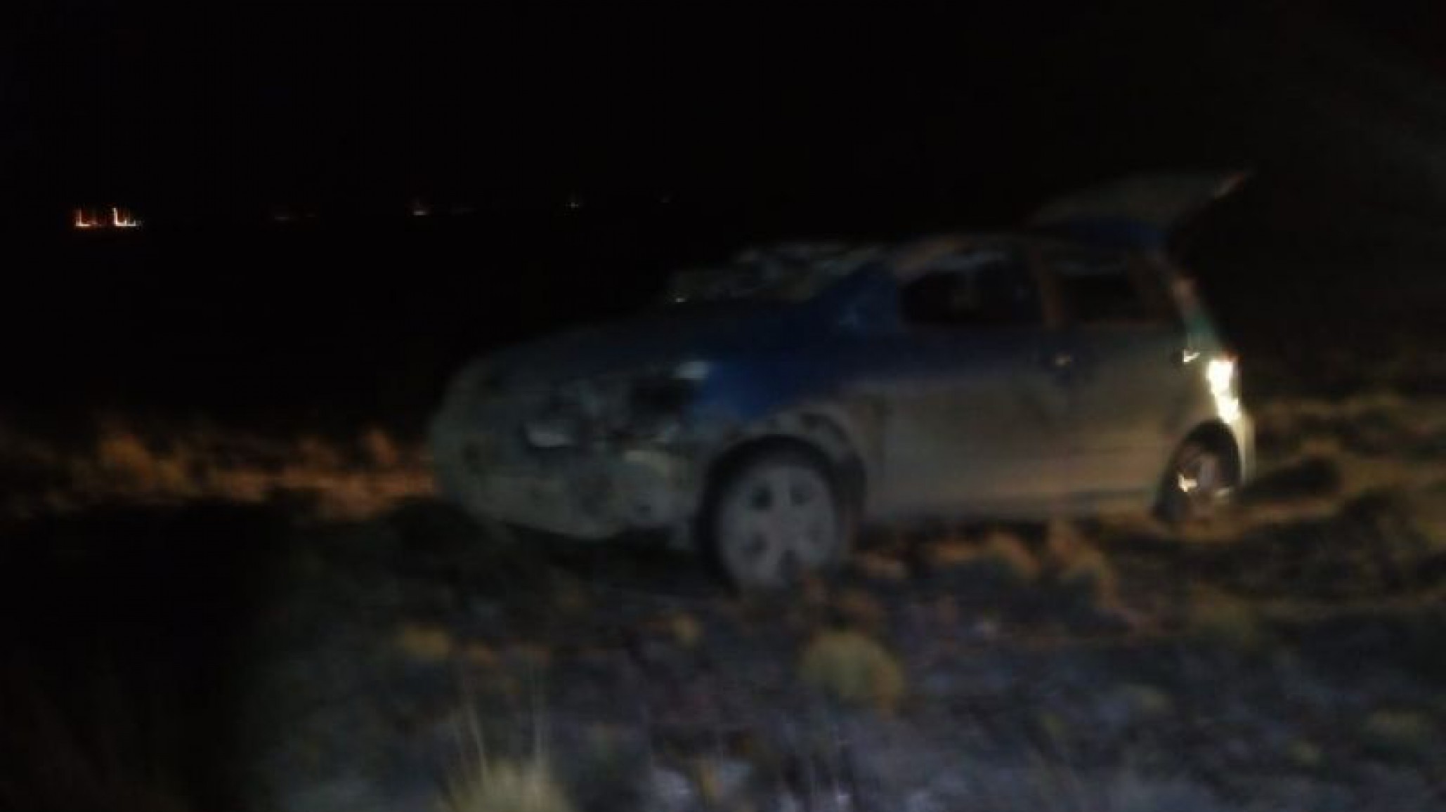 Un auto volcó en el km 1782