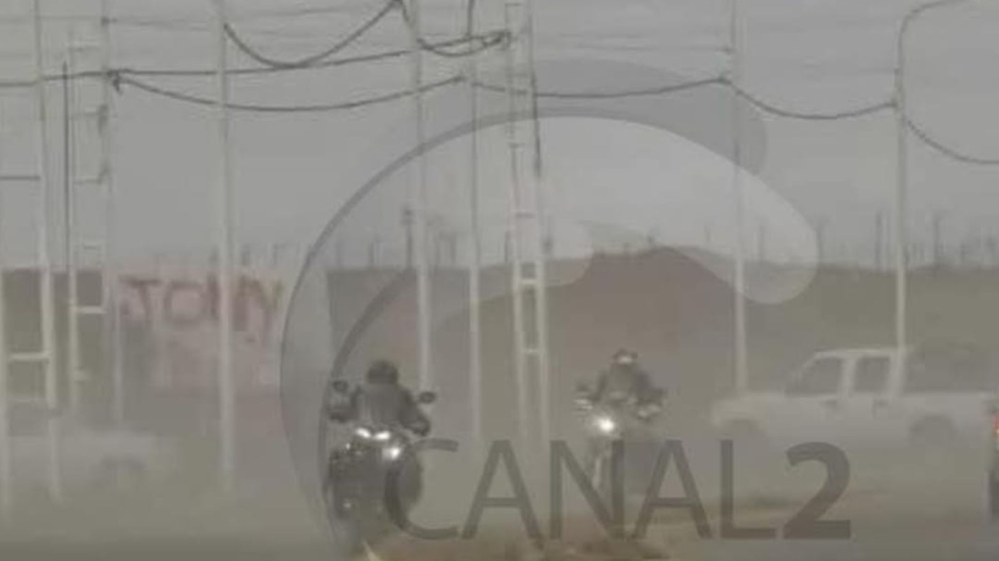Temporal arrasador en Santa Cruz: ráfagas de hasta 150 km/h afectan a varias localidades