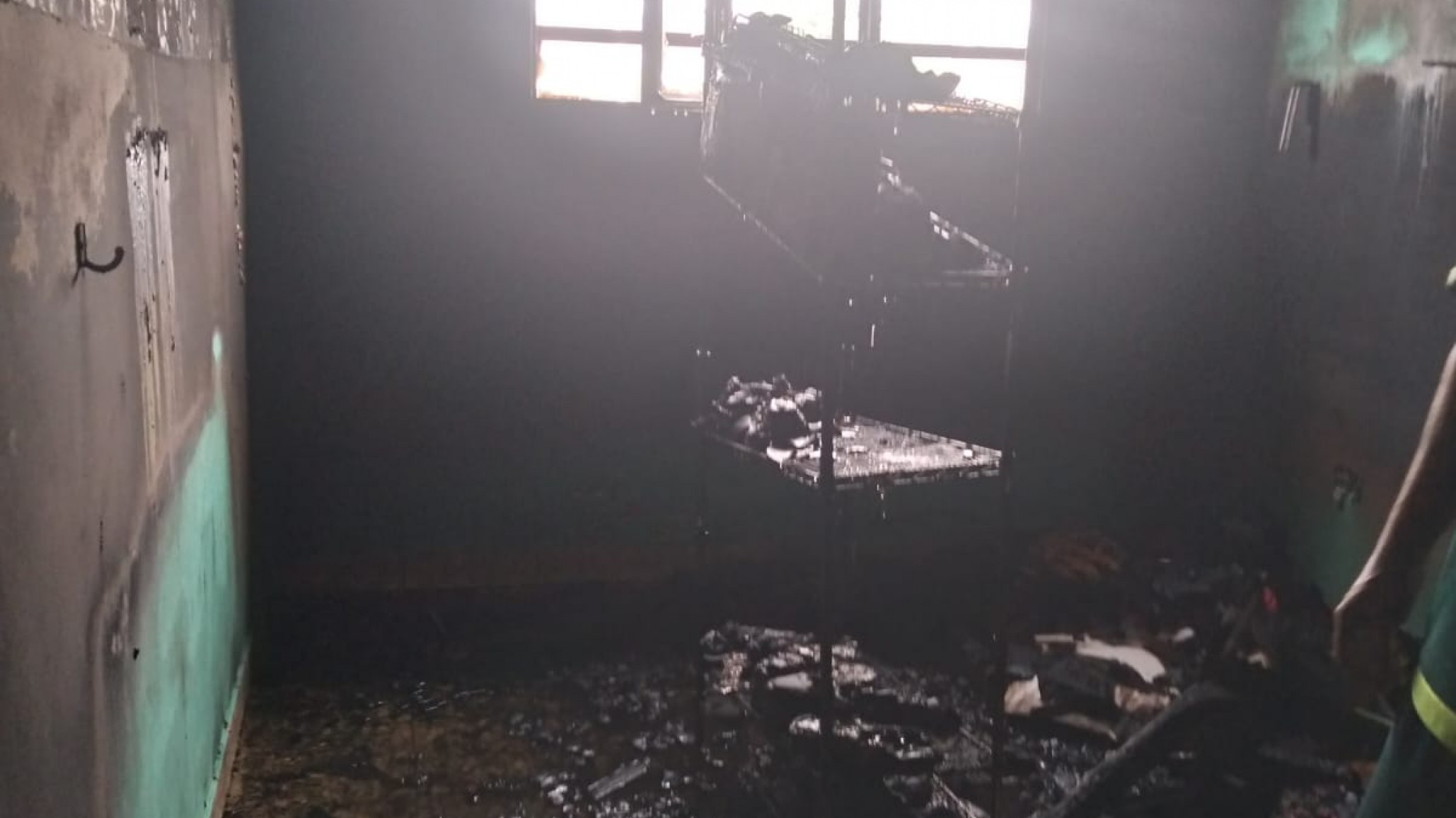 Incendio en Ciudadela: una falla eléctrica provocó daños en una vivienda