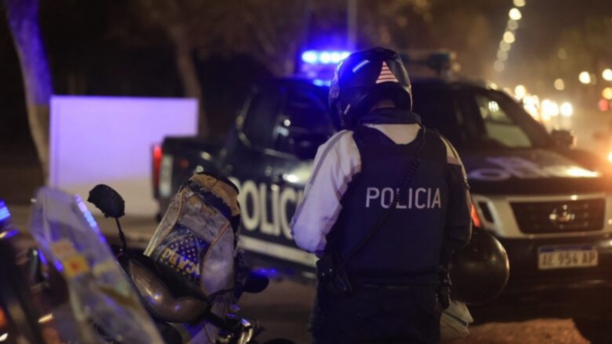 Un adolescente de 15 años jugaba con un arma y le disparó en el pecho a su mejor amigo