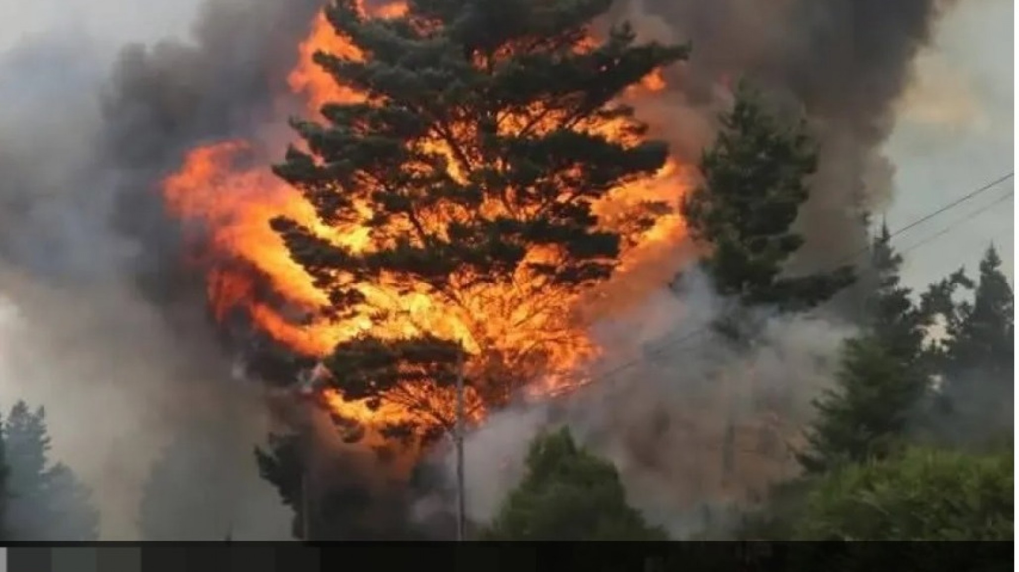 Ante el avance del fuego se ordenò la evacuación en zona Rinconada