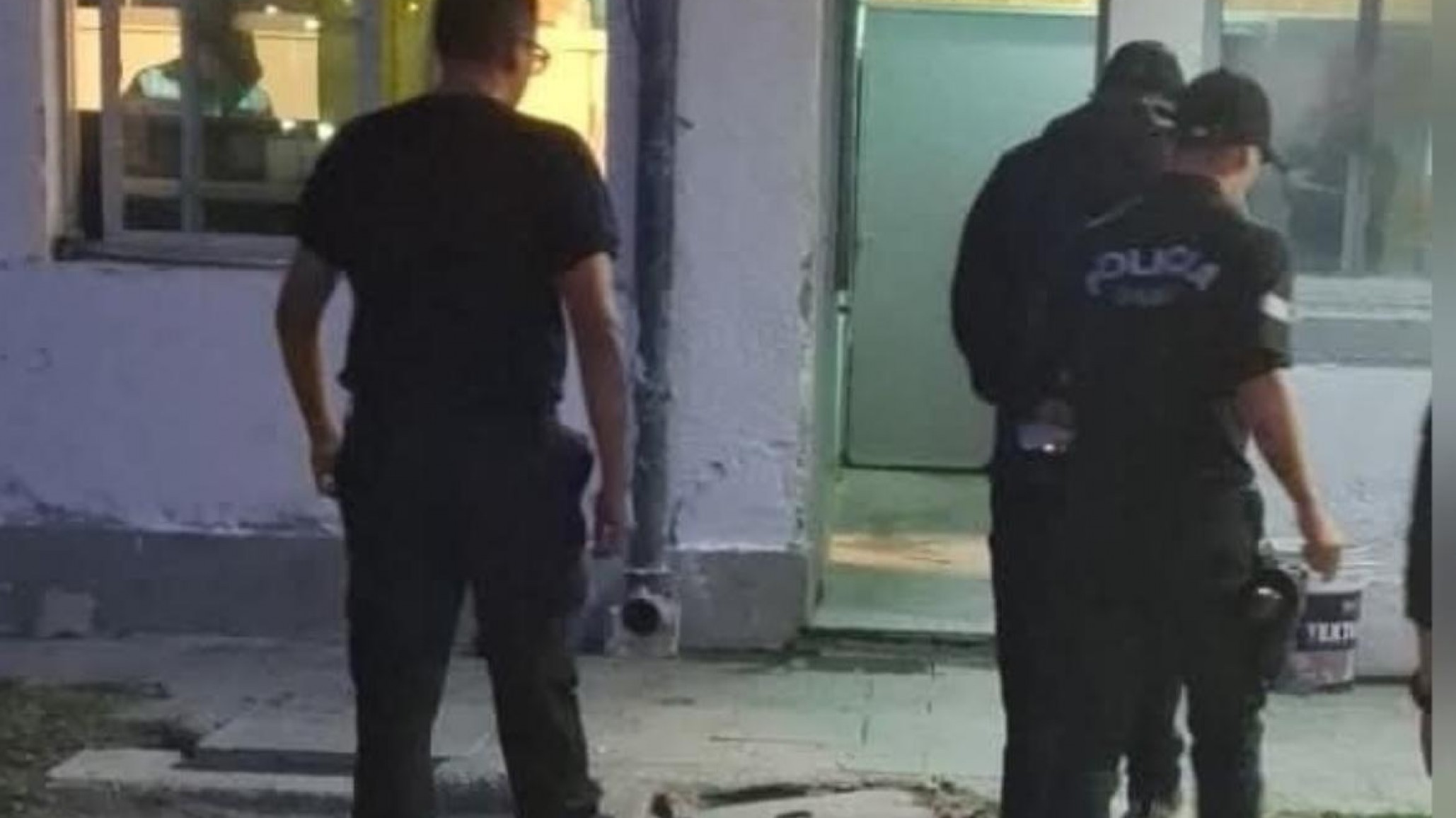 Lo sorprendieron cerca de su expareja y terminó detenido: tenía orden de restricción