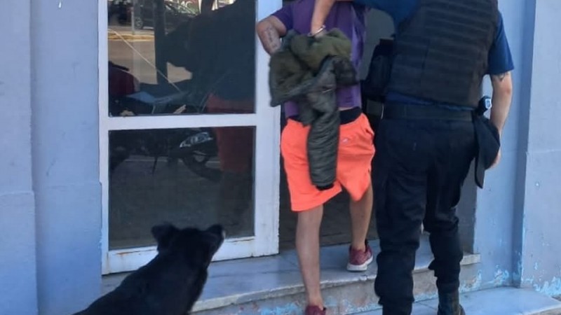 Un hombre no cumplió una orden de restricción y fue detenido en la Plaza Soberanía