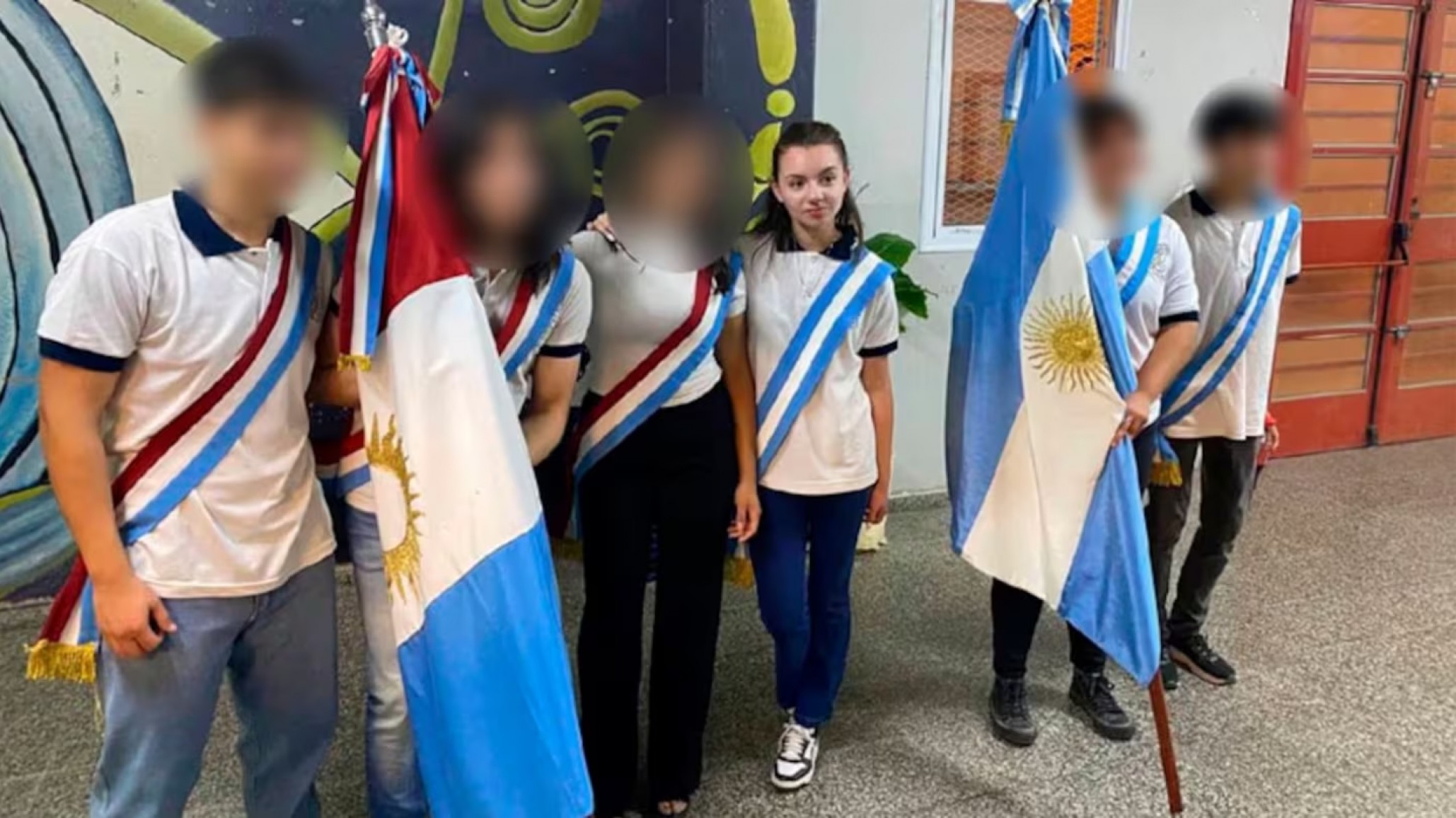 La emotiva despedida a la joven de 16 años que murió junto a su madre en el trágico accidente en Rosario