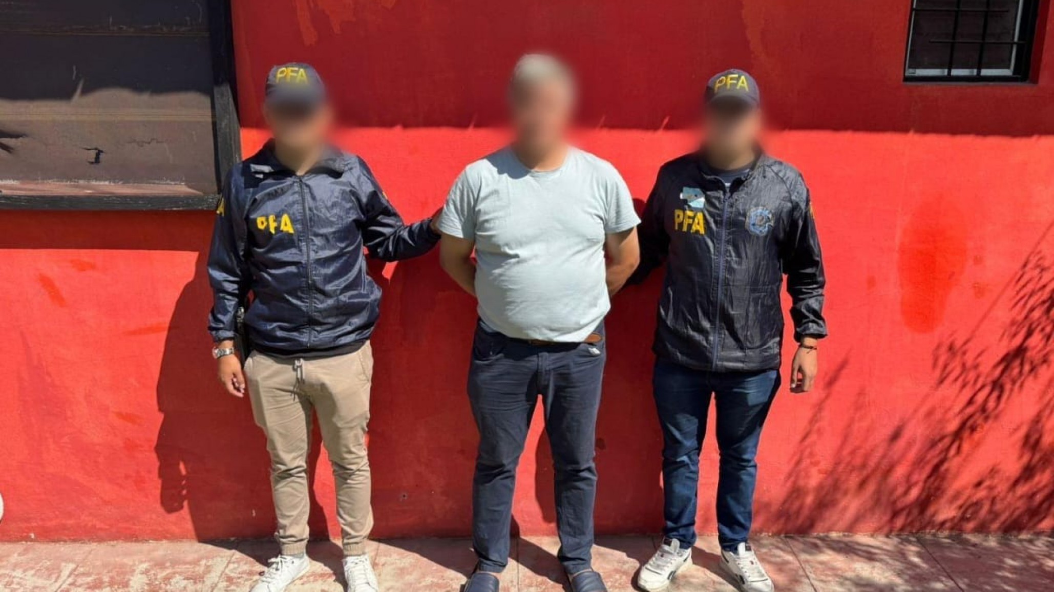 Desbarataron un clan familiar por producir y distribuir pornografía infantil