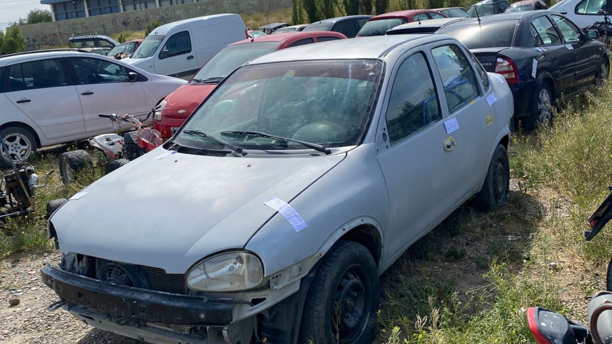 Recuperaron un auto robado en diciembre y más elementos de varios hechos
