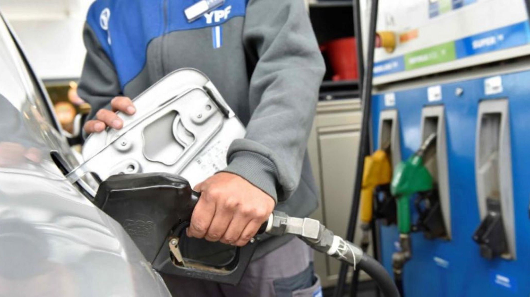 Nuevo aumento del 2% en los combustibles