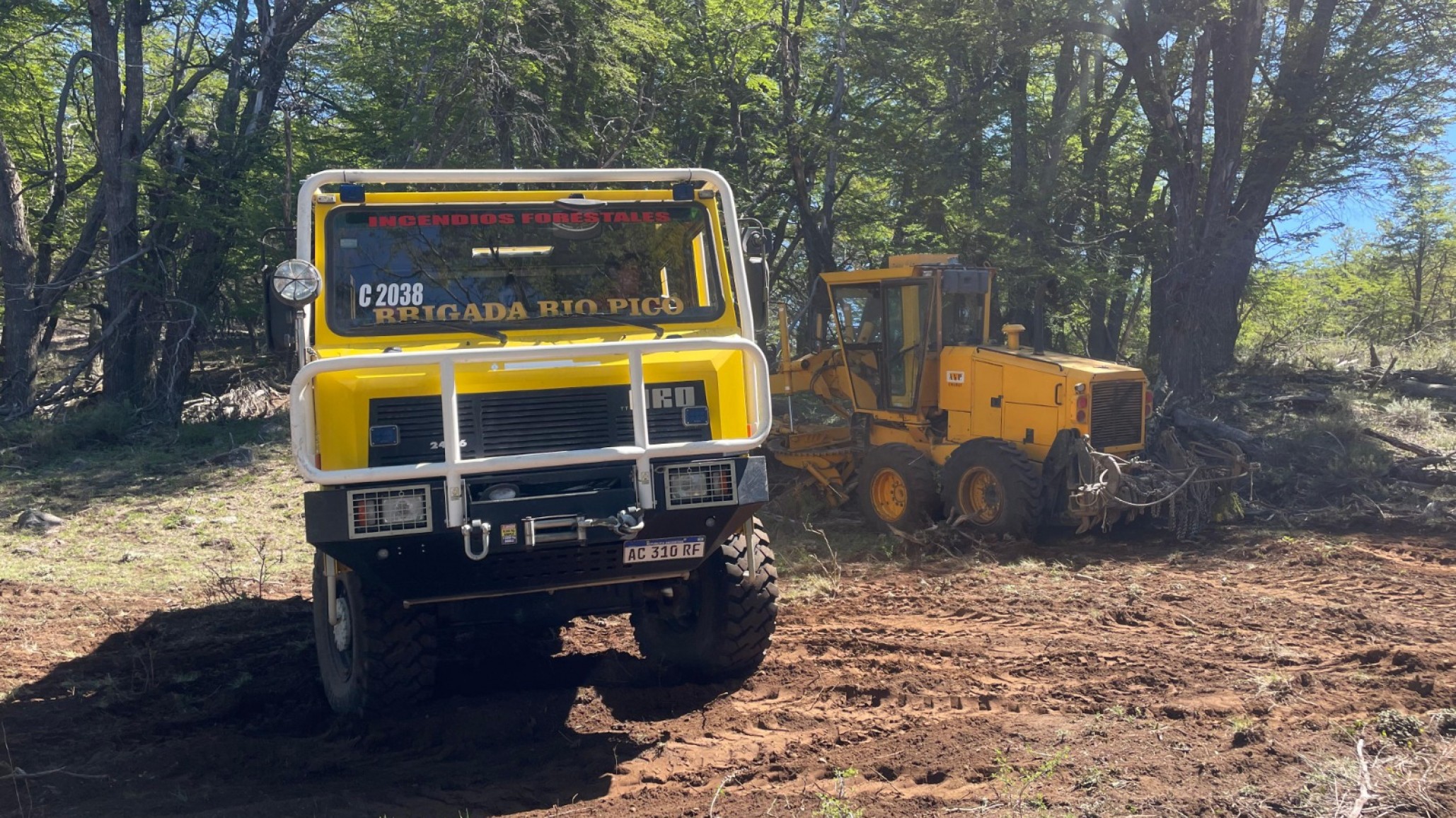 Incendio en Río Pico: "El fuego quemó 3 mil hectáreas, pero no hubo casas afectadas", informó el intendente Diego Pérez
