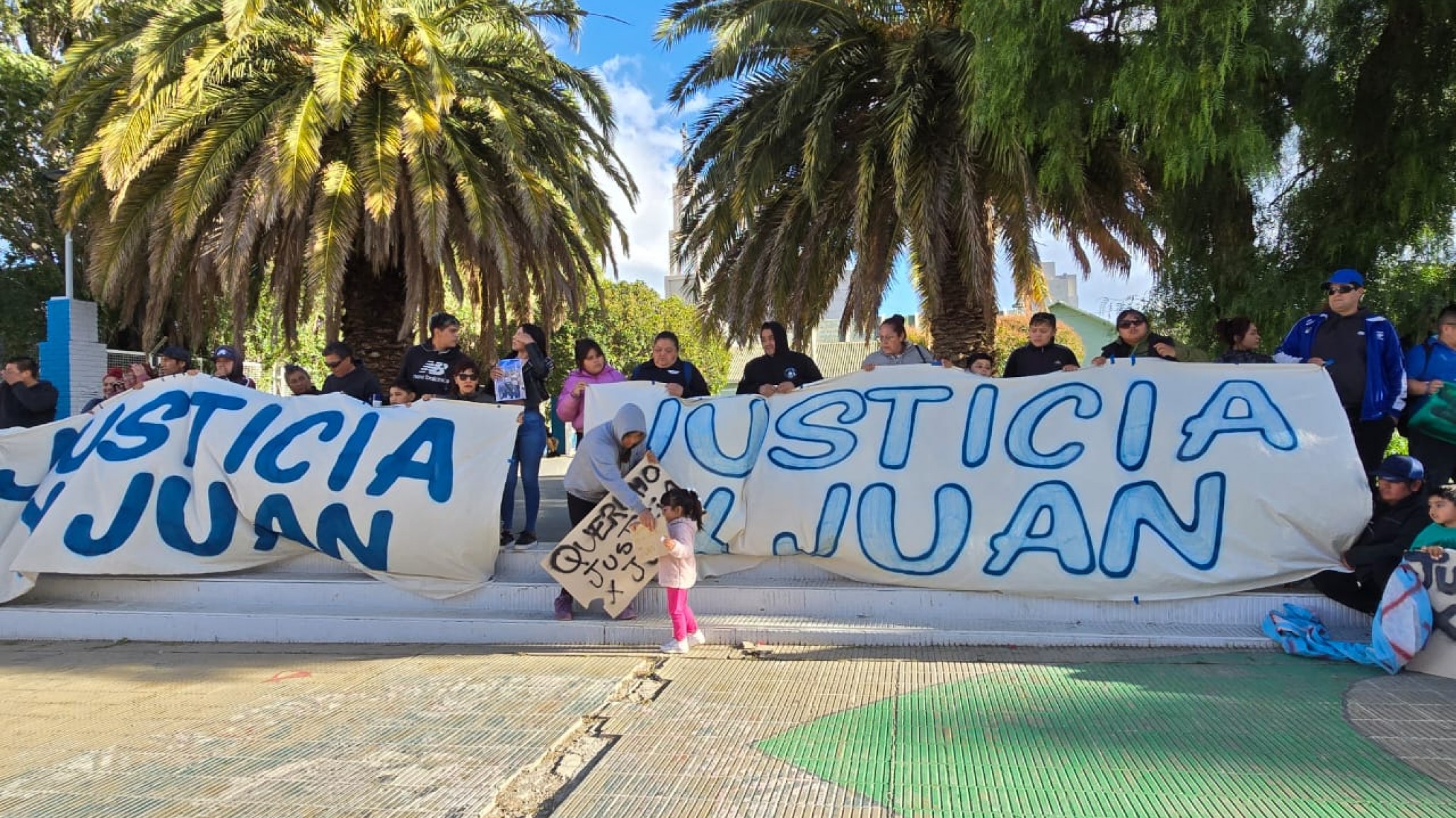 Comodoro clama por justicia para Juan de la Cruz y Ezequiel 羖varez: "esperando que Dios ponga su mano"