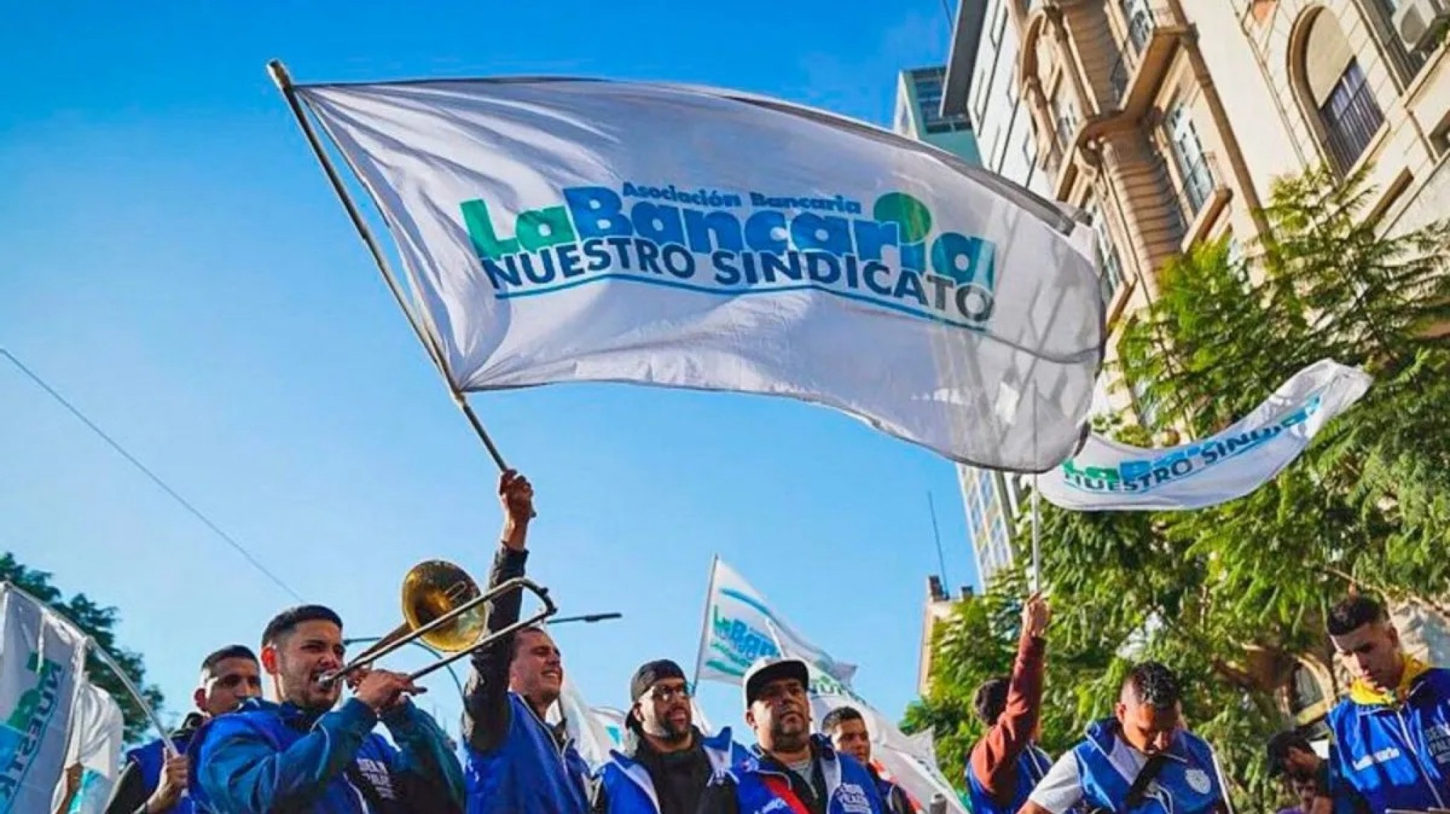 La Bancaria ante la transformación del Banco Nación en S.A: "Necesitan venderle privatizaciones al FMI"