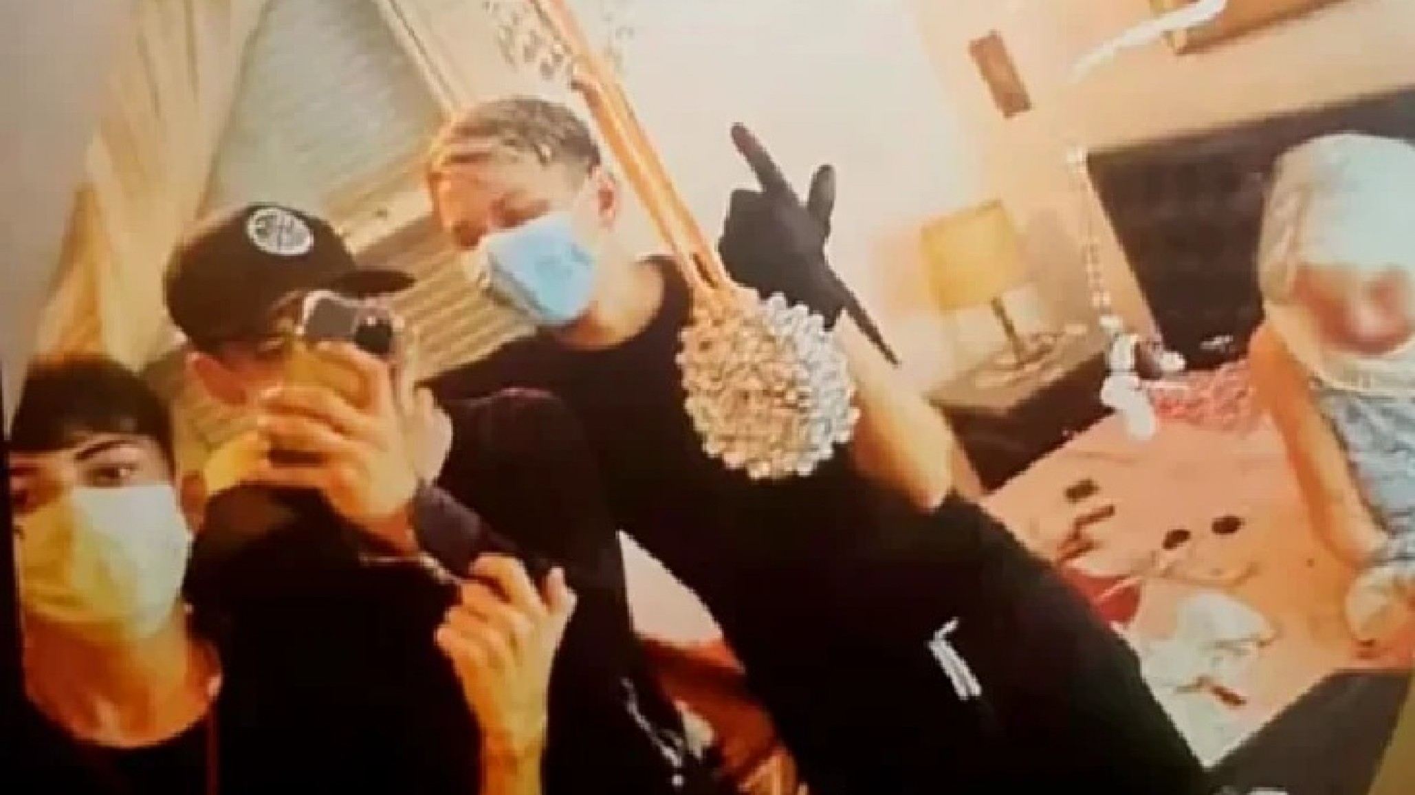 Selfie macabra: Detuvieron al grupo de adolescentes que asaltó a una jubilada de 92 años