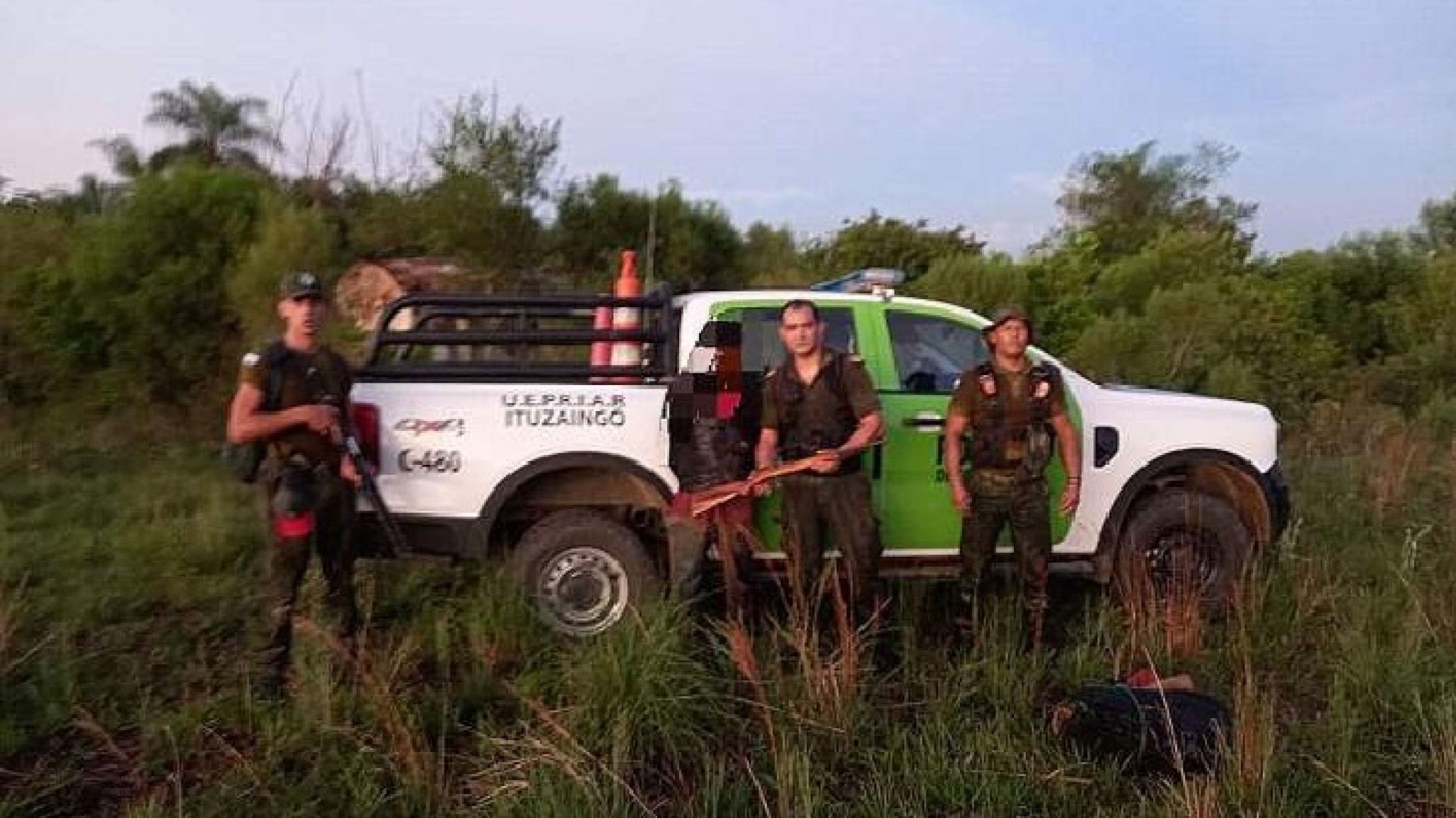 Iniciaron un tiroteo contra la policía al ser descubiertos faenando animales en un campo