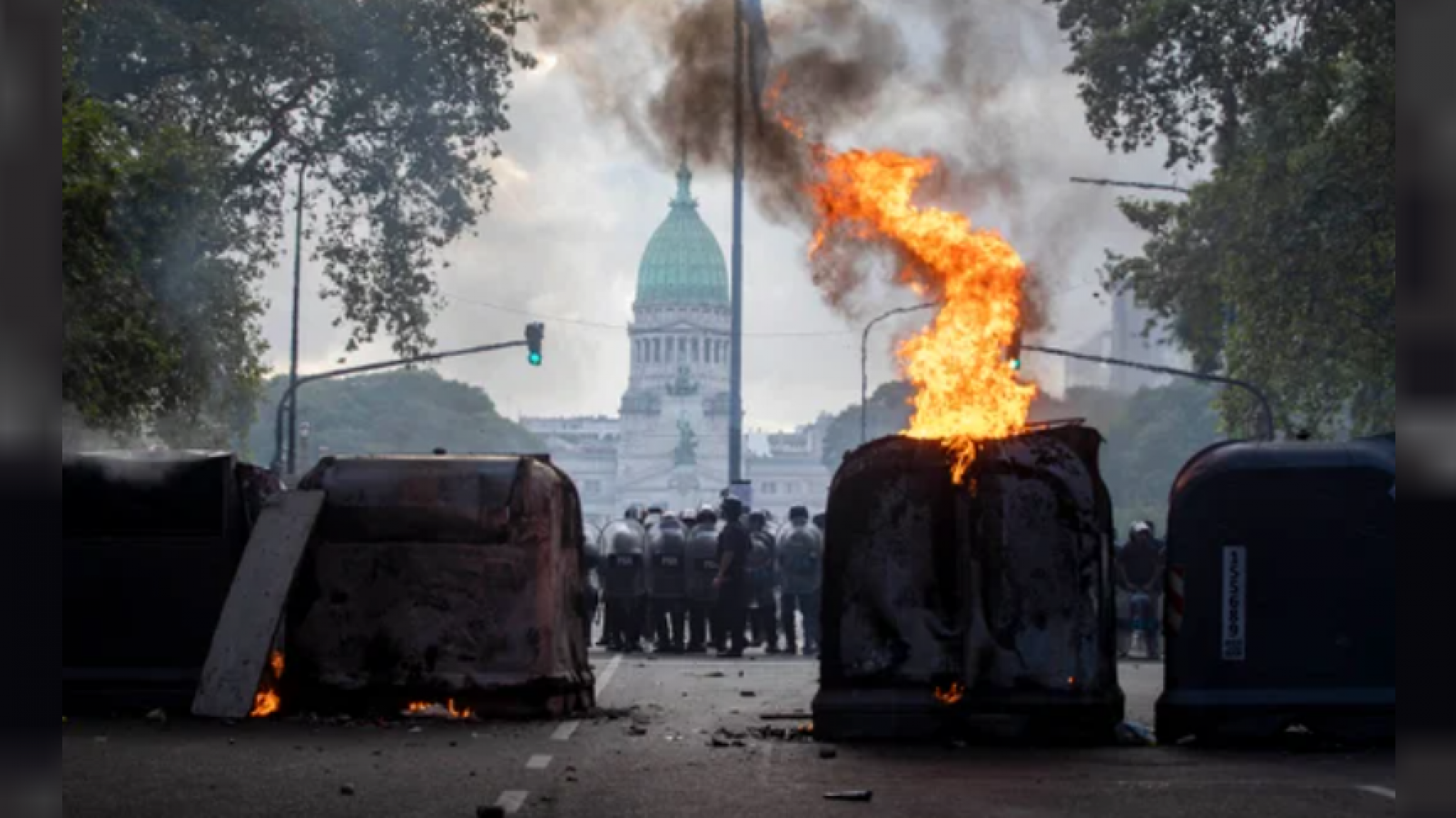 Liberaron a 94 detenidos tras incidentes en el Congreso, pero seguirán imputados