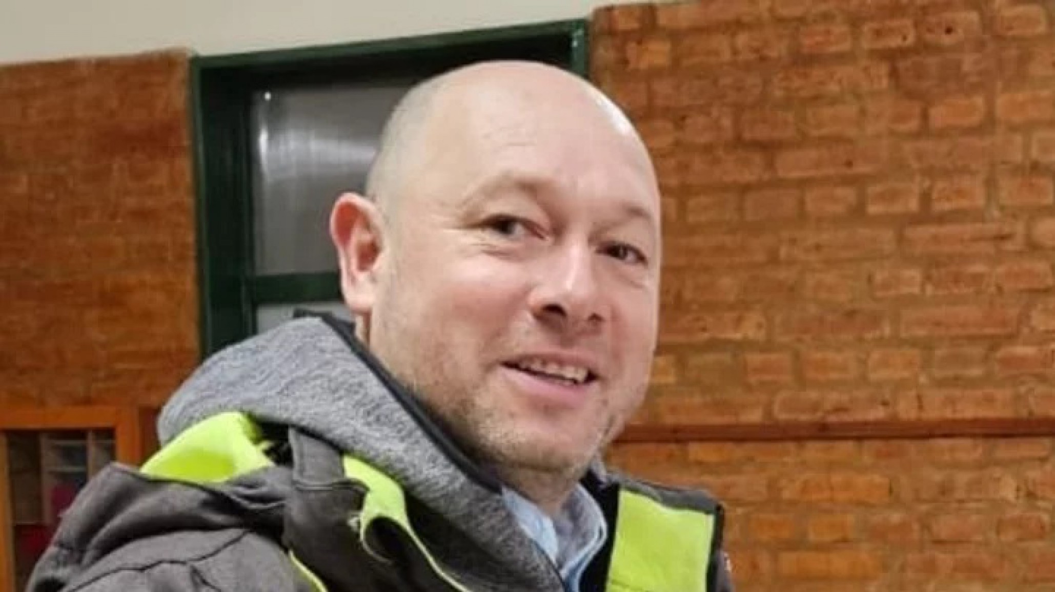 El secretario de Bosques que estuvo de viaje durante los incendios en la cordillera presentó su renuncia