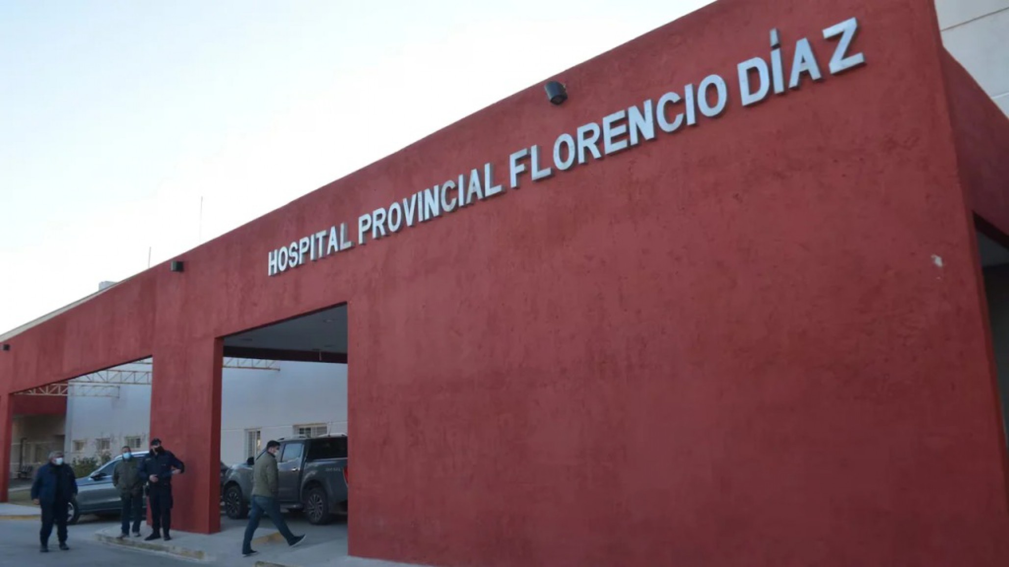 Violento asalto en Córdoba: Joven de 19 años fue atacada con trompadas y un ladrillazo mientras esperaba el colectivo