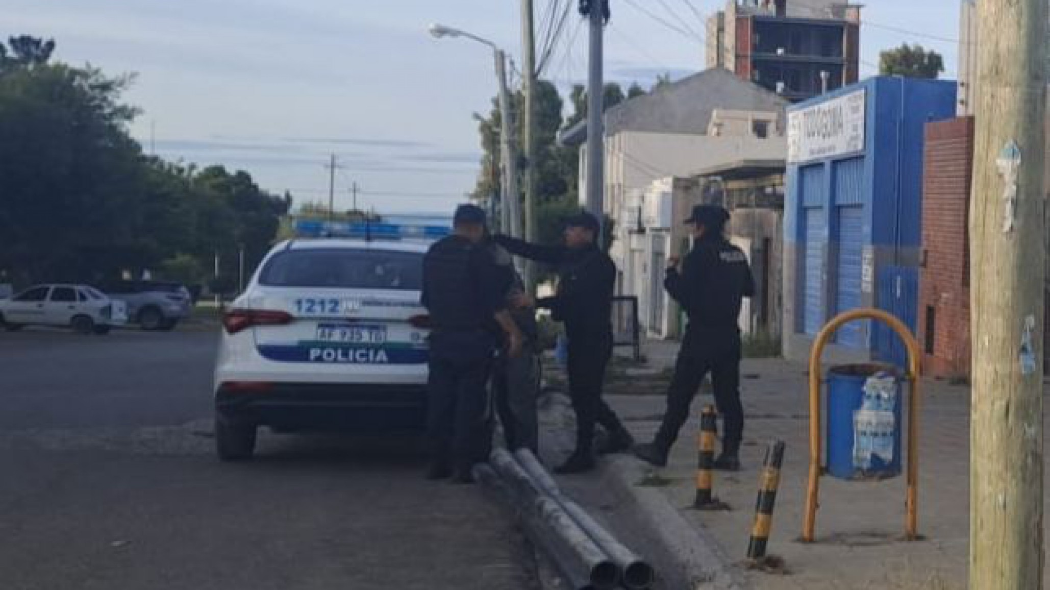 Lo descubrieron intentando robar en una obra en construcción en Av. Rivadavia