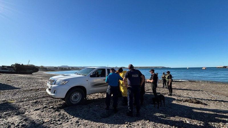 Un hombre de 57 años con pedido de captura fue detenido en la playa de Caleta Córdova