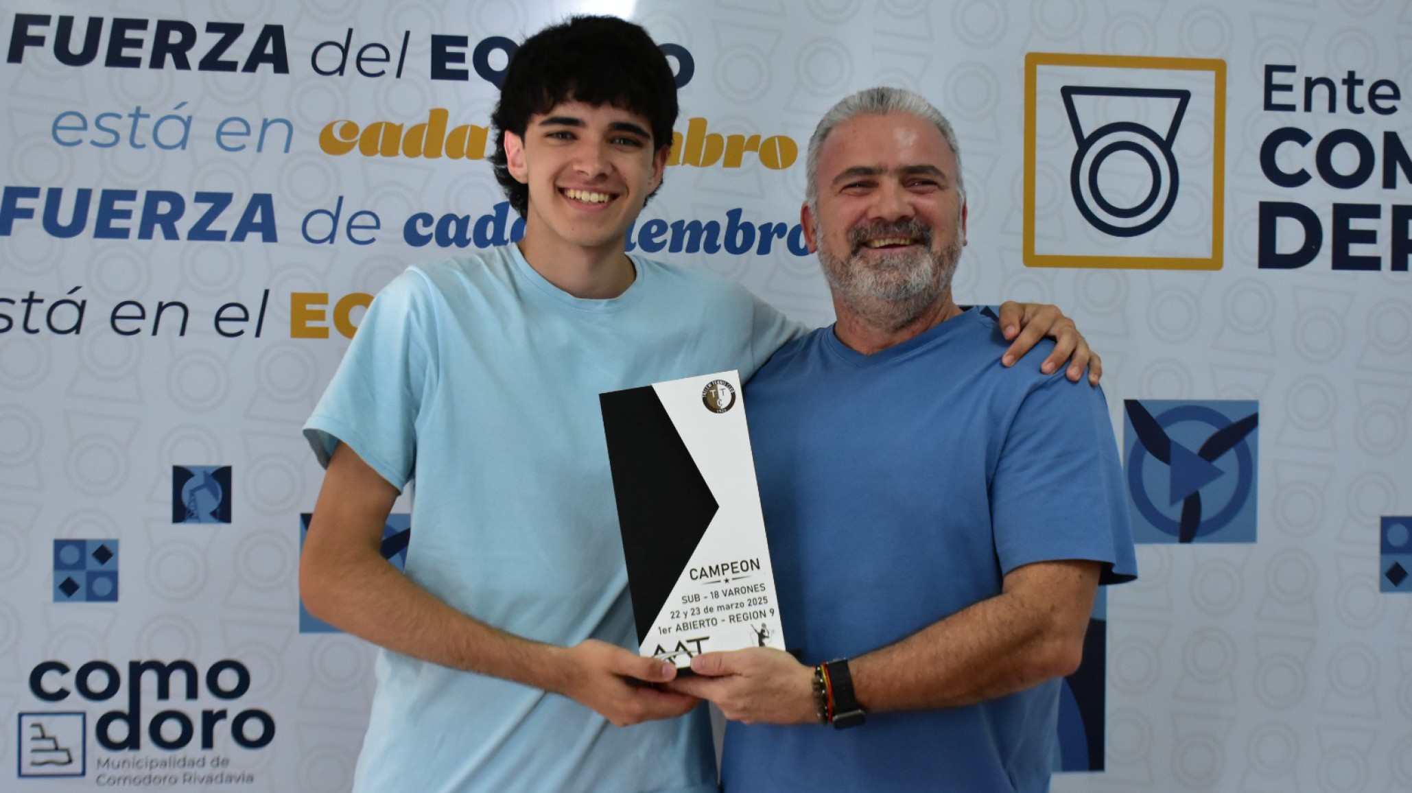 Lautaro Siares se consagró campeón de su primer Abierto de Tenis