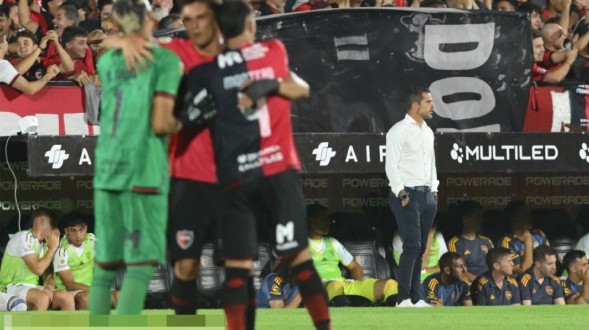 Boca sufrió una derrota contundente ante Newell's: 2-0 con penal fallado por Cavani