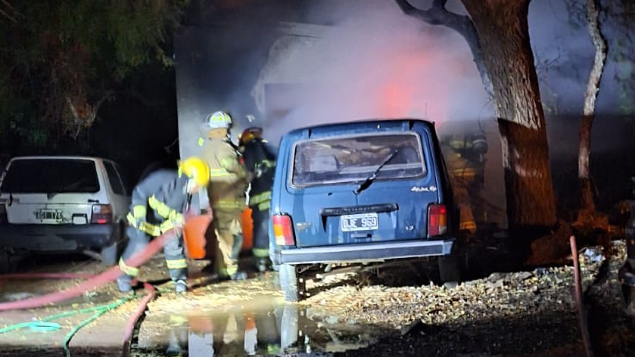 Las brasas de un asado desataron un incendio en una vivienda de Rada Tilly