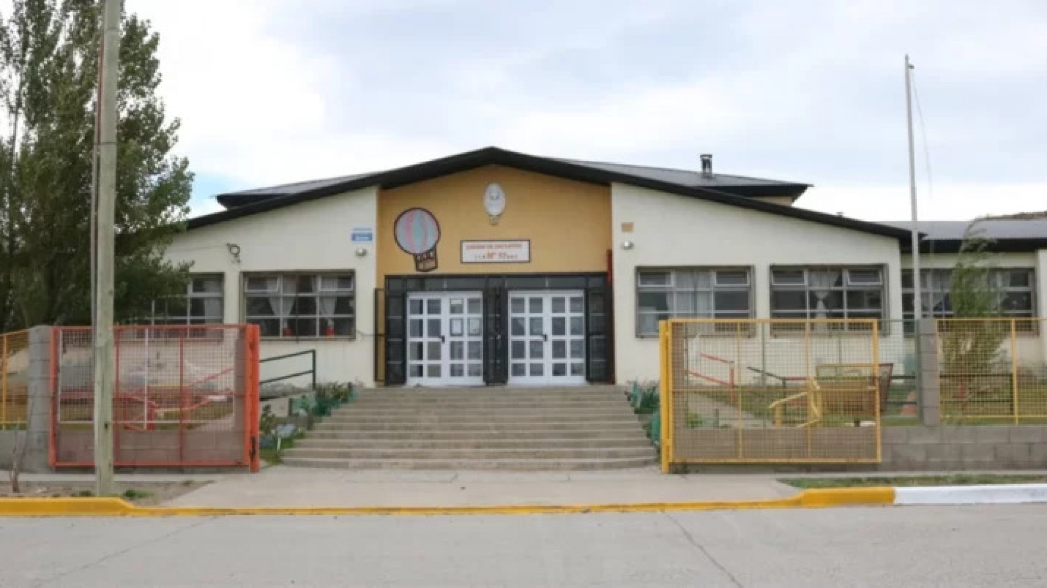 Liberaron al portero acusado de abuso en Caleta Olivia y lo echaron del jardín tras la denuncia