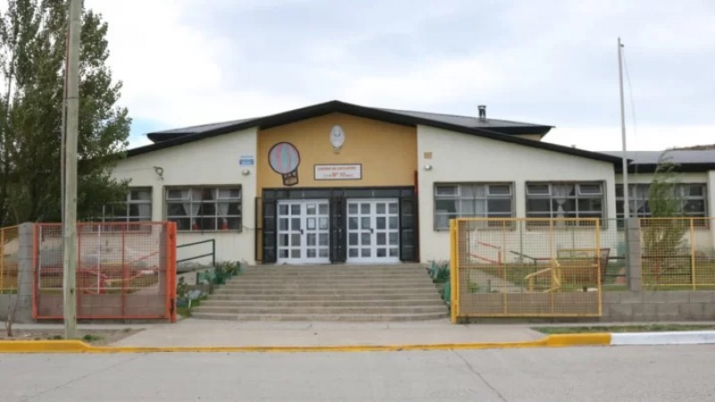 Liberaron al portero acusado de abuso en Caleta Olivia y lo echaron del jardín tras la denuncia