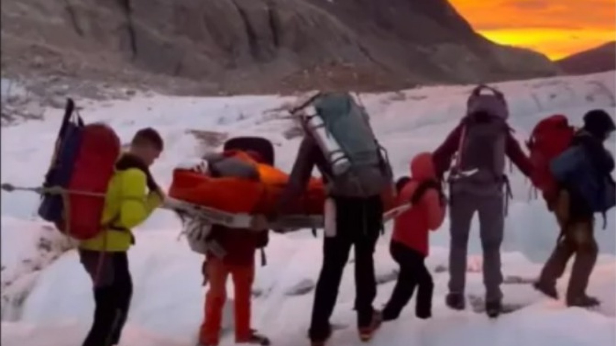 Rescataron a dos andinistas en Chaltén