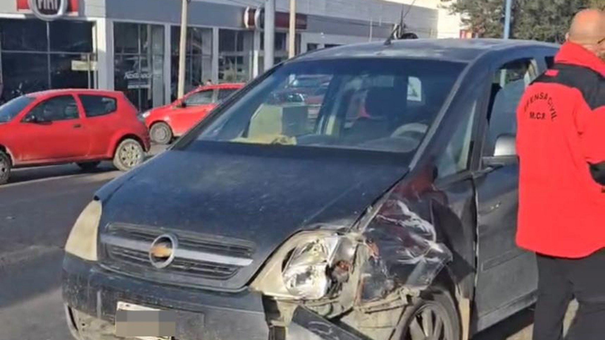 Choque entre dos autos en Ruta 3: una menor fue trasladada al hospital