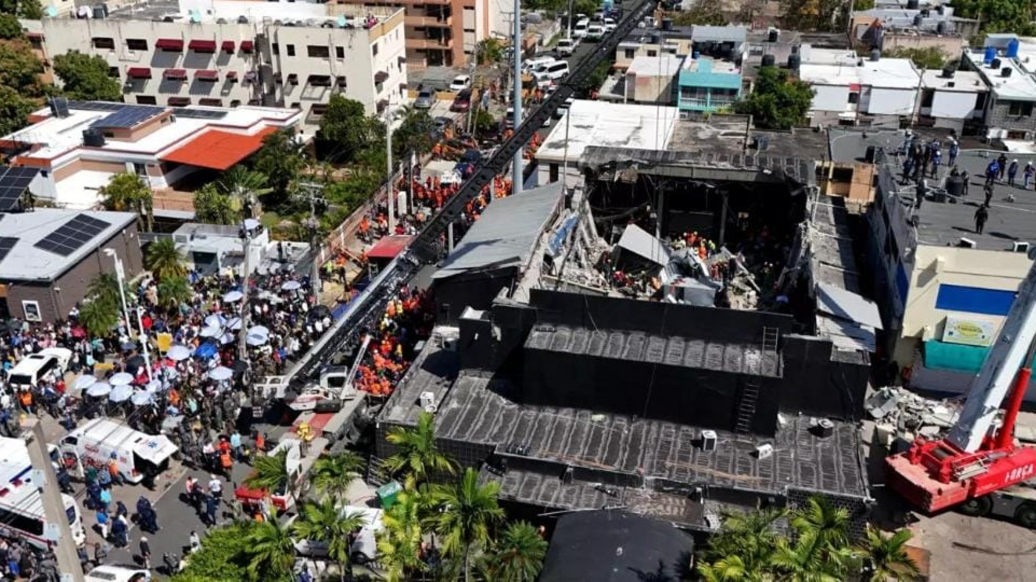 Desplome mortal en Santo Domingo: al menos 136 muertos tras colapso del techo de una discoteca