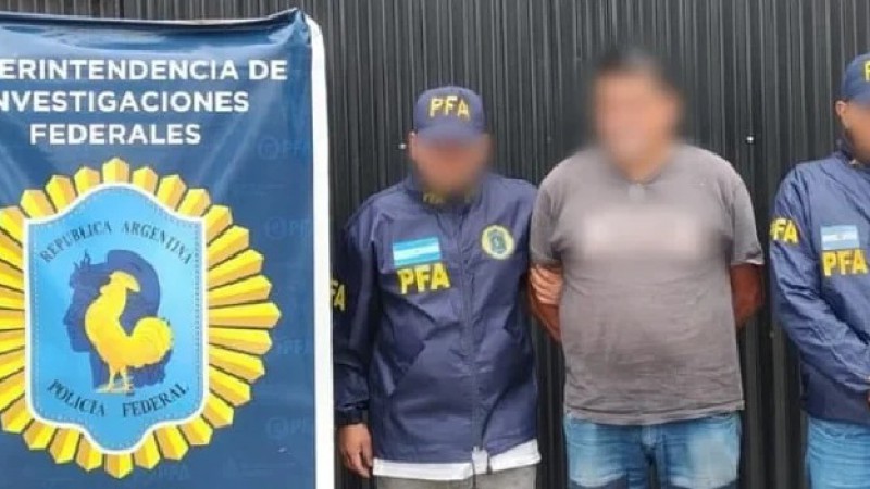 Detenido por abusar sexualmente de la nieta de su pareja y una amiga de ella