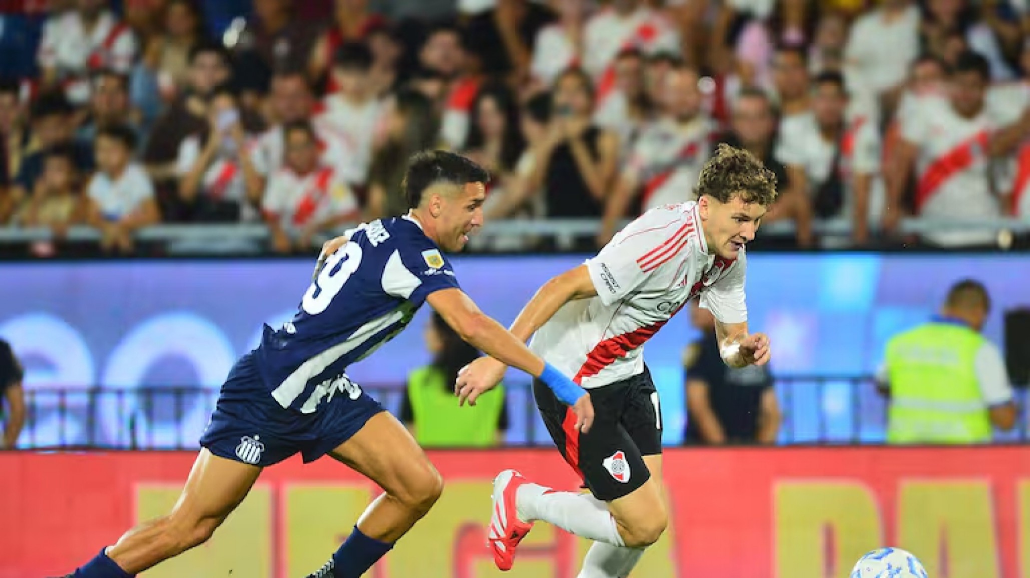 River recibirá a Talleres en el Monumental