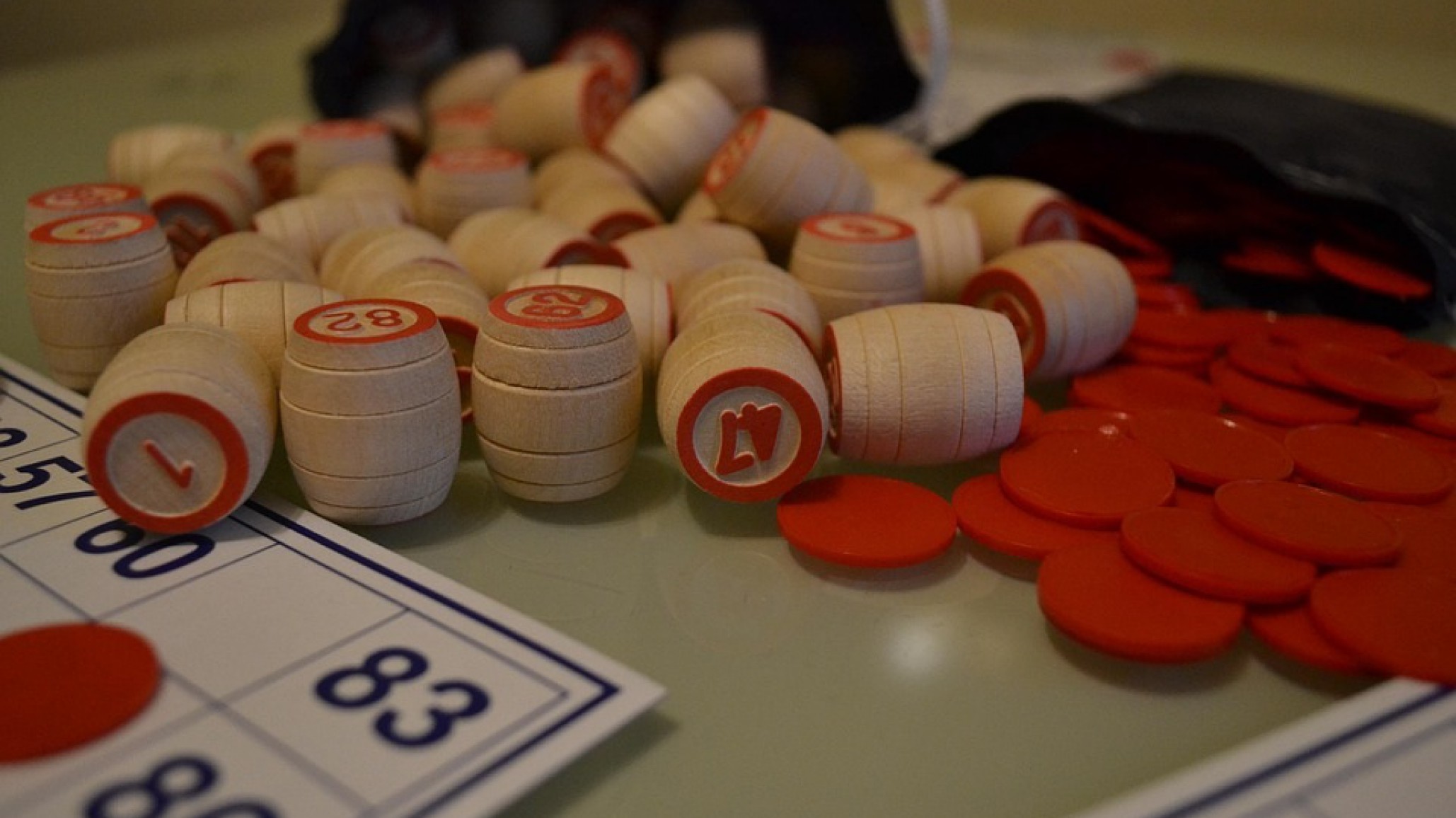 Comodoro: Tiene tres niños a cargo y organiza una rifa para pagar el alquiler