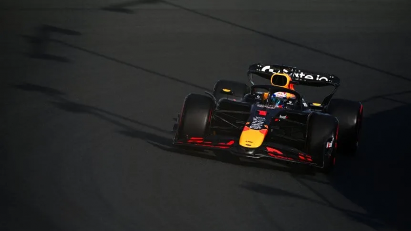 Verstappen voló en Yeda y se quedó con la pole del GP de Arabia Saudita