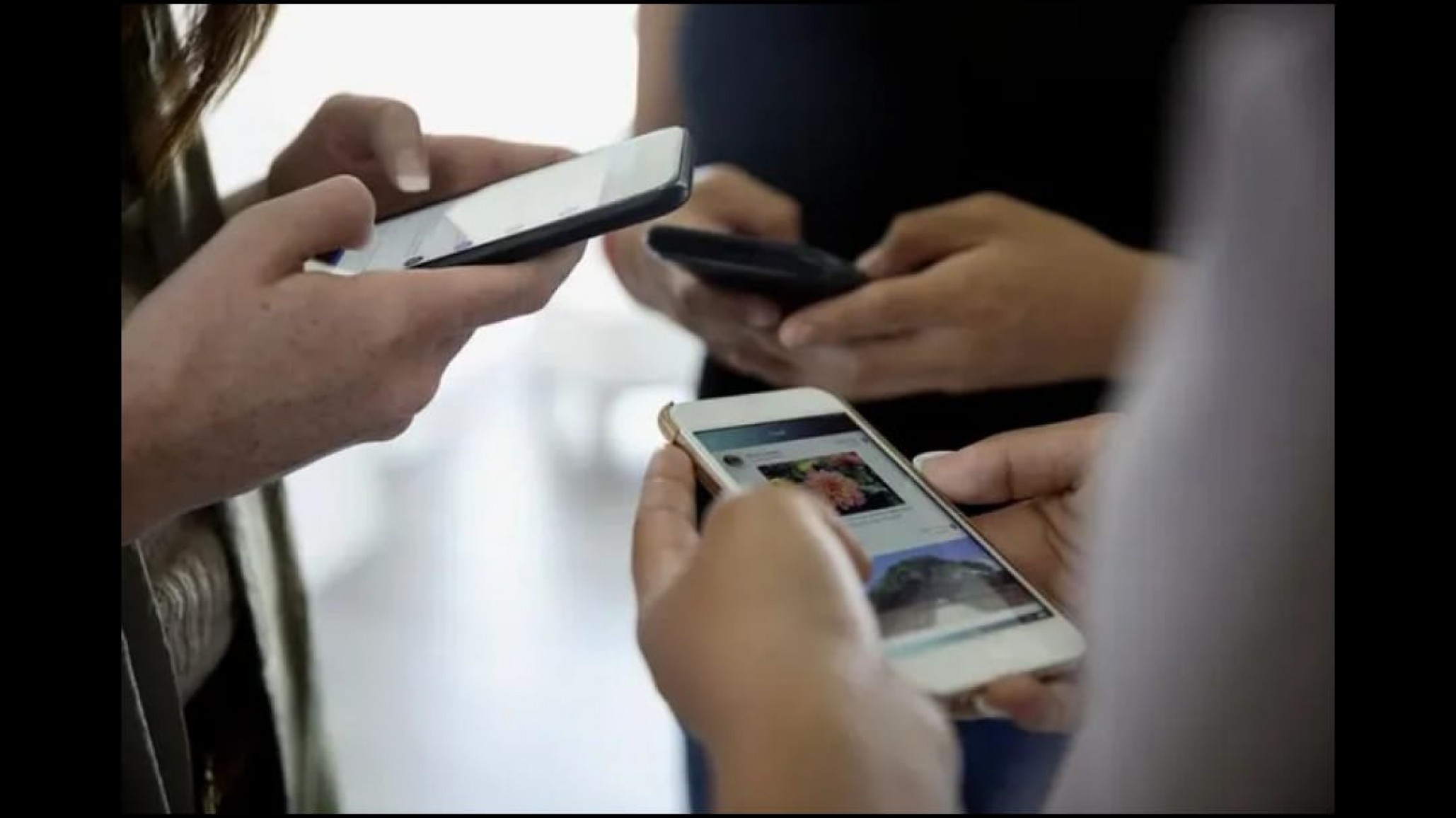 Alarma en Río Gallegos: niños fueron sumados a grupo de WhatsApp con imágenes de abuso infantil
