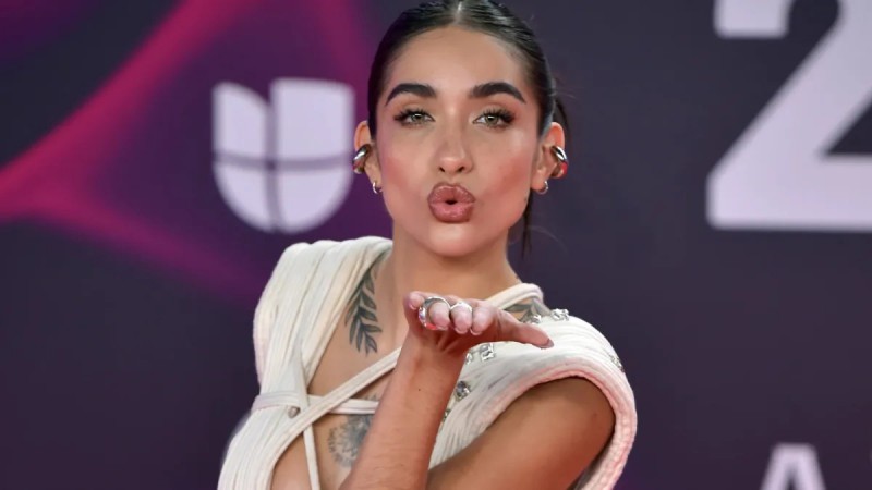 María Becerra fue operada de urgencia y permanece en terapia intensiva