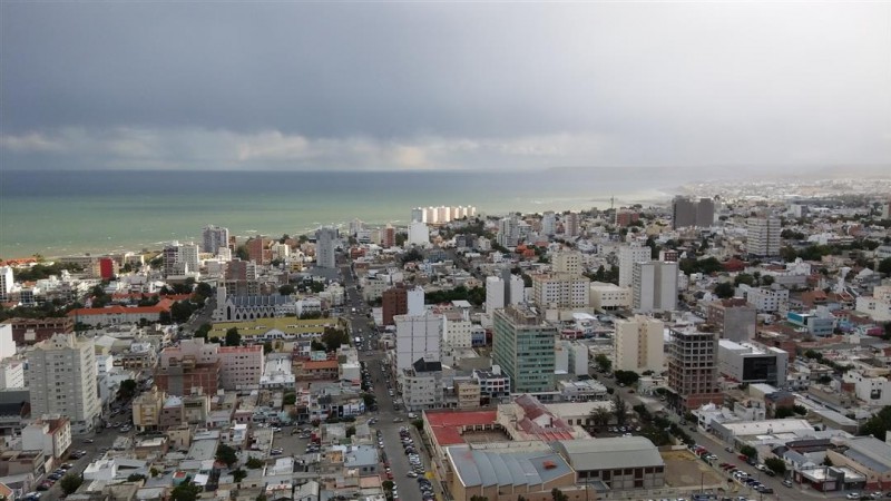 Sábado en Comodoro con nubosidad variable y vientos fuertes: ¿cuál es el pronóstico?