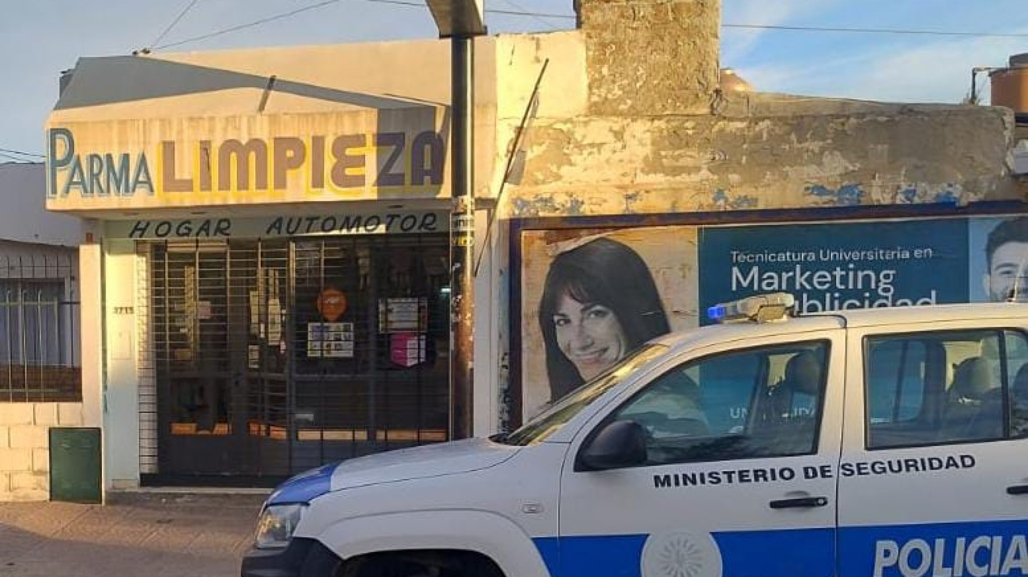 Robó una notebook de un local de limpieza y fue detenido