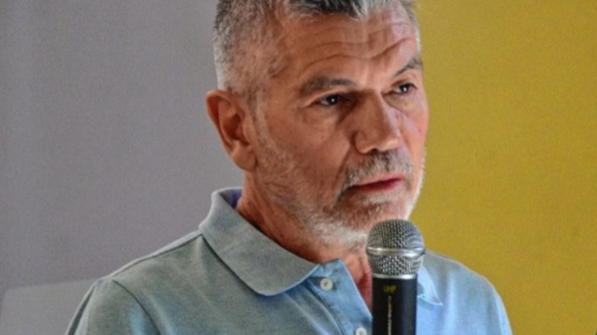 Jorge Espíndola advirtió que crece la demanda de salud municipal: "Cada vez más vecinos pierden su cobertura"