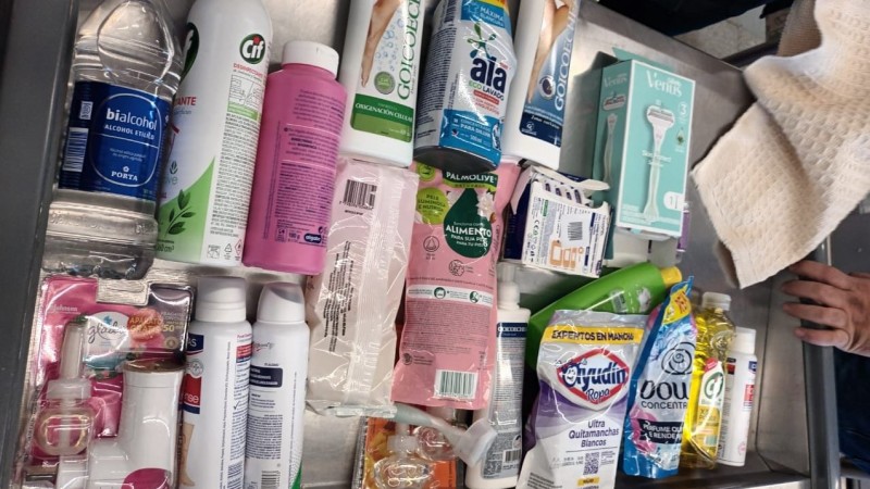 Intentó robar más de $100.000 en mercadería y terminó detenida en un supermercado