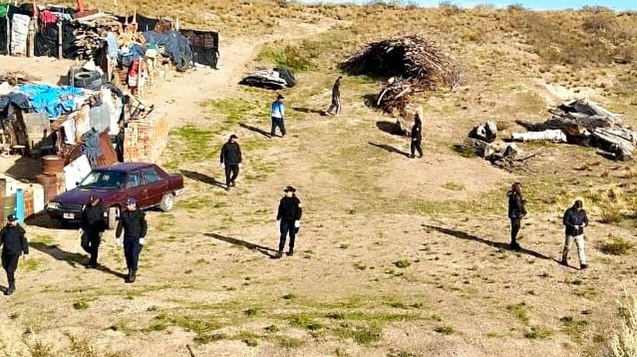 Diez días sin Emanuel: rastrillaron el río pero no hay pistas