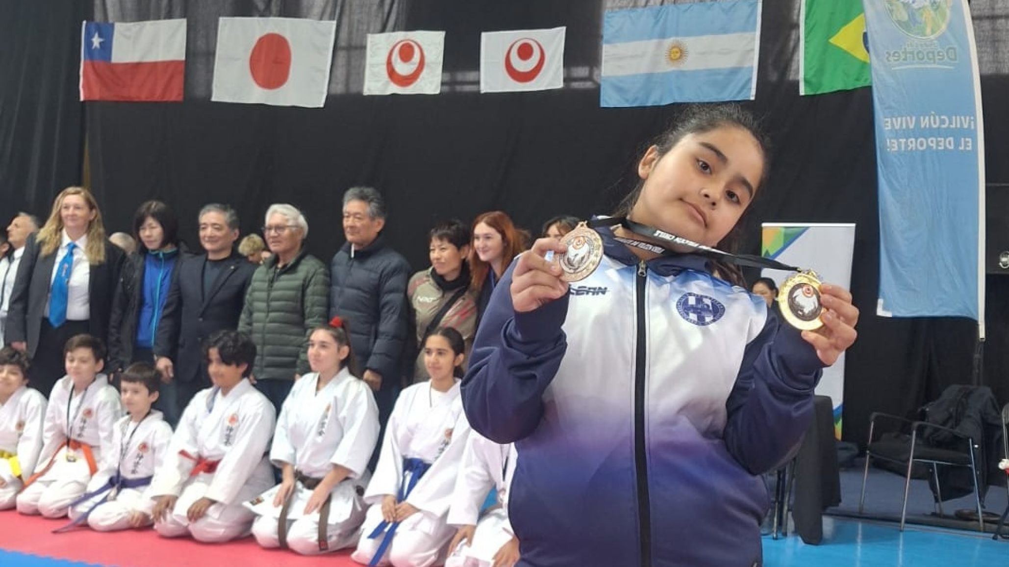 Rocío Huenchillán se trajo dos medallas del Sudamericano de Karate en Chile