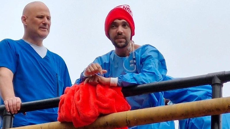 Reapareció Pablo Grillo: el fotógrafo herido en la marcha de jubilados volvió a asomarse tras 55 días en terapia