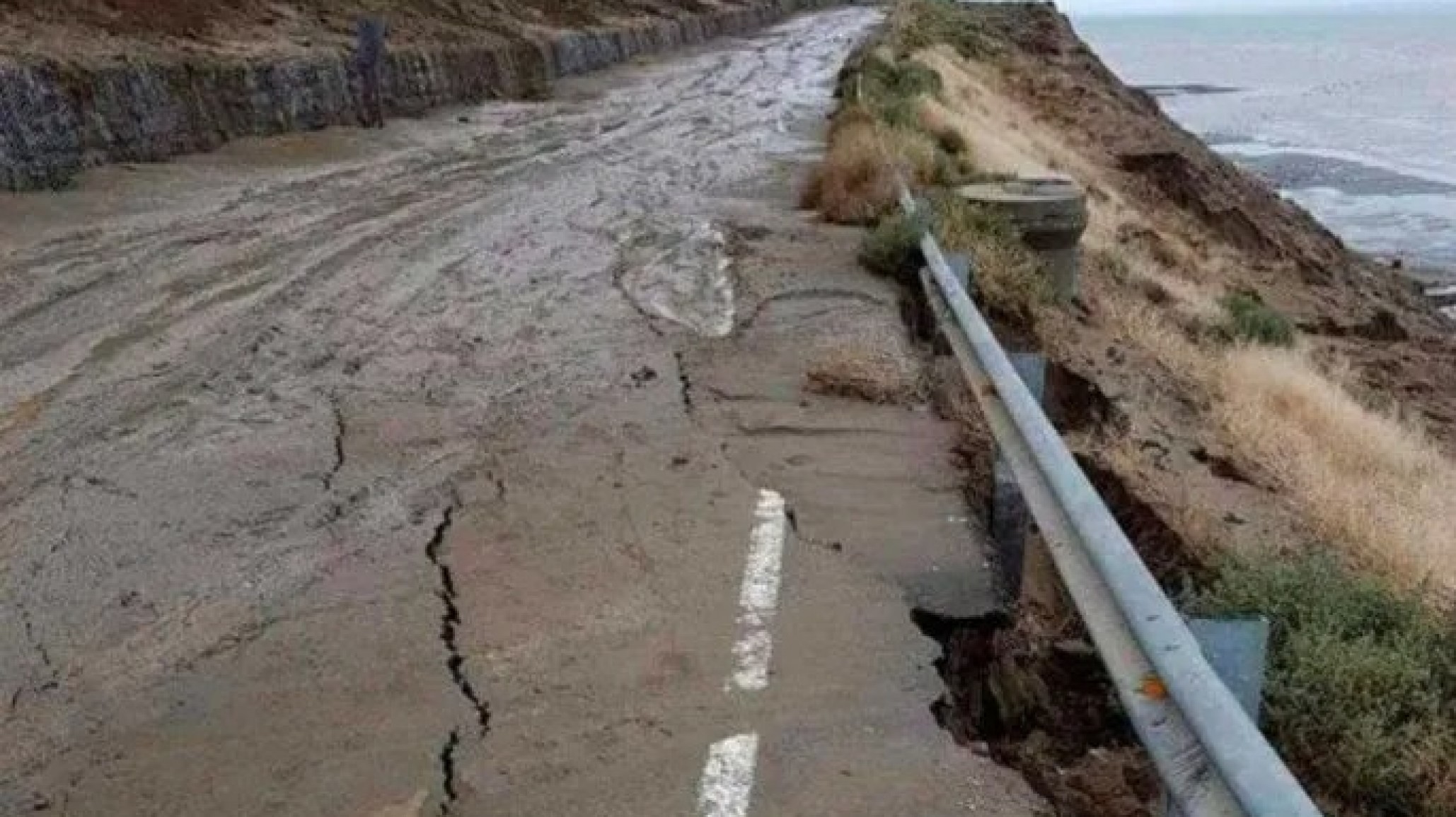 Proponen una nueva traza para un camino alternativo entre Rada Tilly y Comodoro Rivadavia