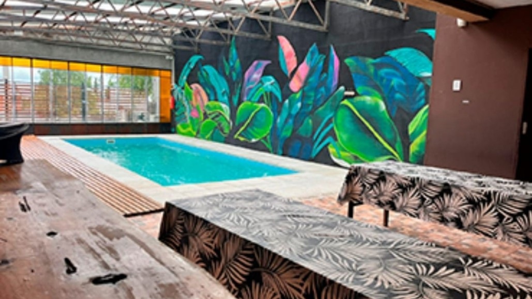 Avanzan en la regulación de salones con piscinas: el proyecto ya ingresó a comisión