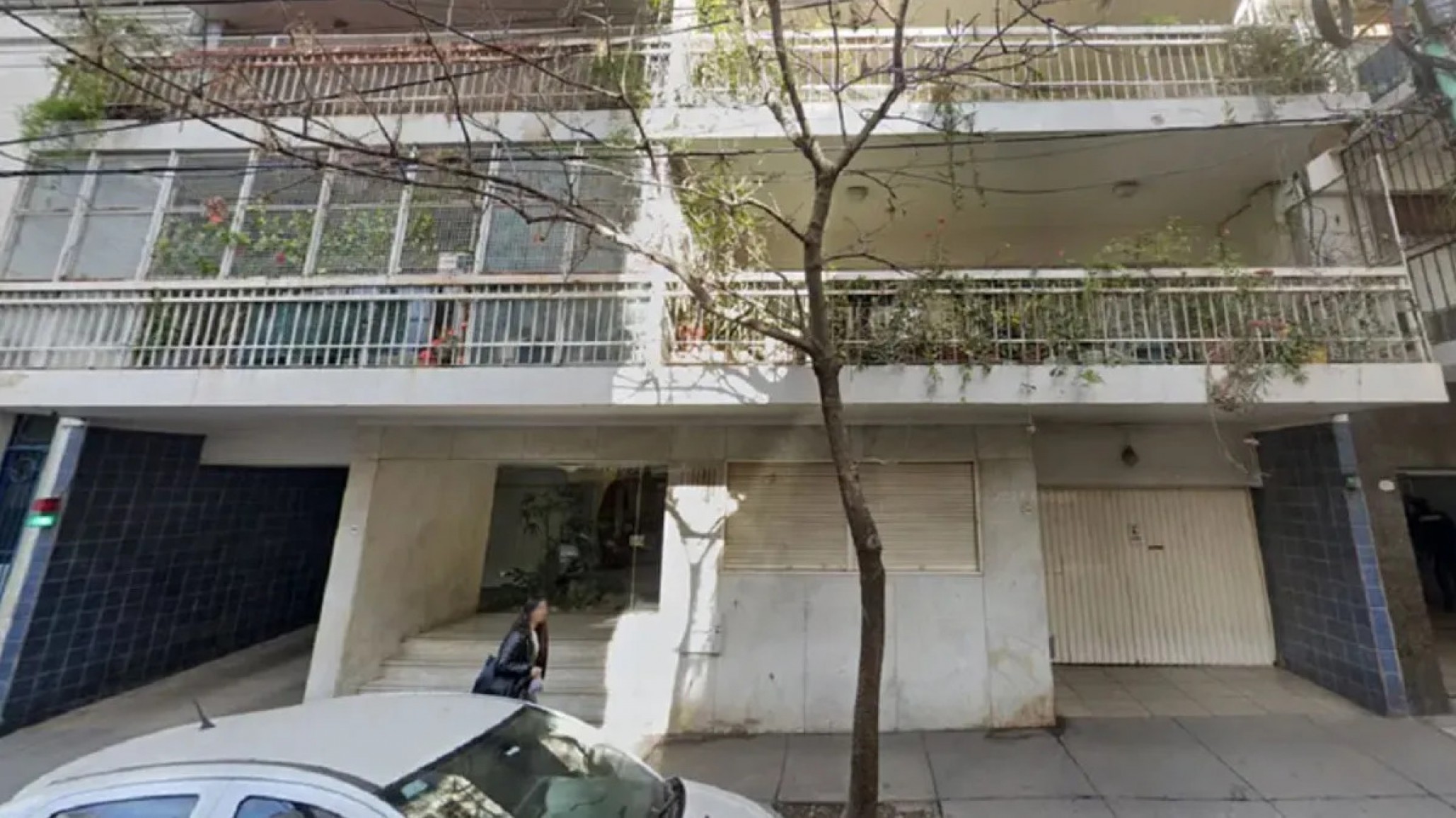 Violento robo: maniataron a una jubilada y le robaron 30 mil dólares