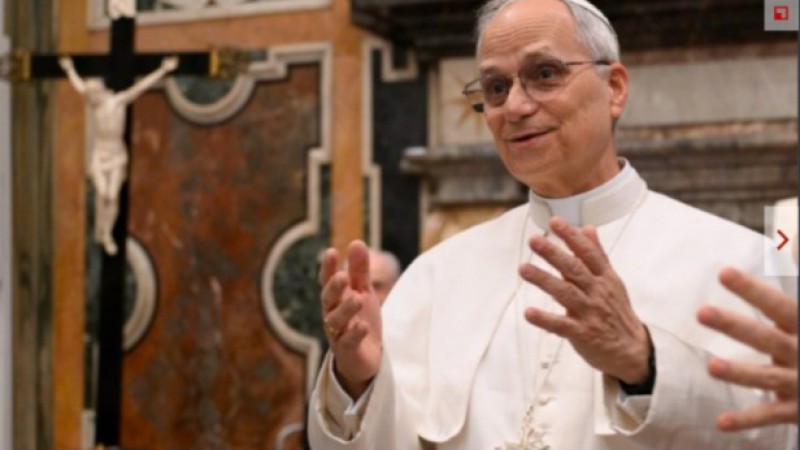 León XIV pidió construir un mundo justo, en paz y con familias basadas en la unión estable entre hombre y mujer