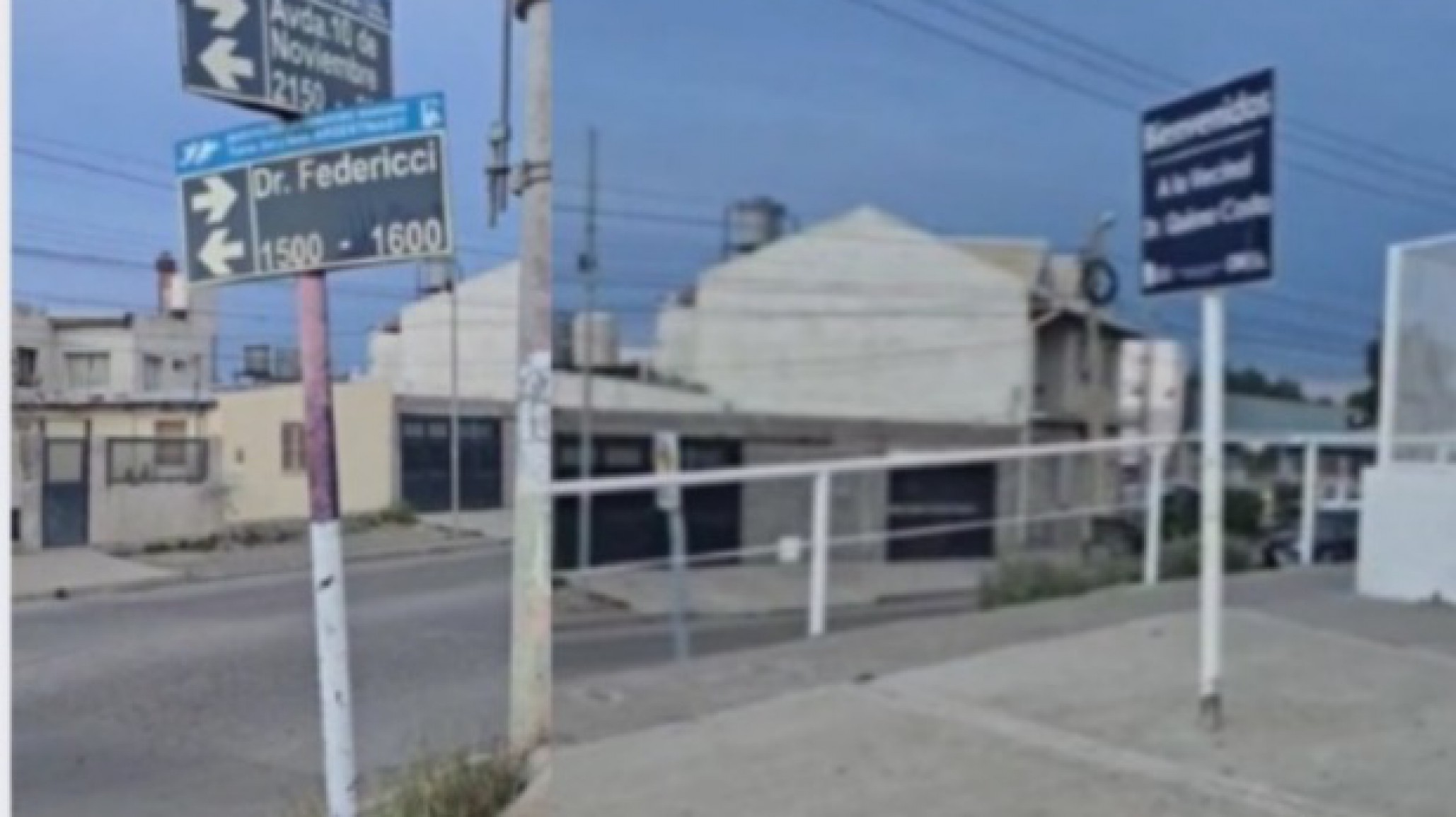 Una vecinalista del Quirno Costa auxilió al menor en estado de shock: "Lo secuestraron, le taparon los ojos y lo tiraron en la escuela"