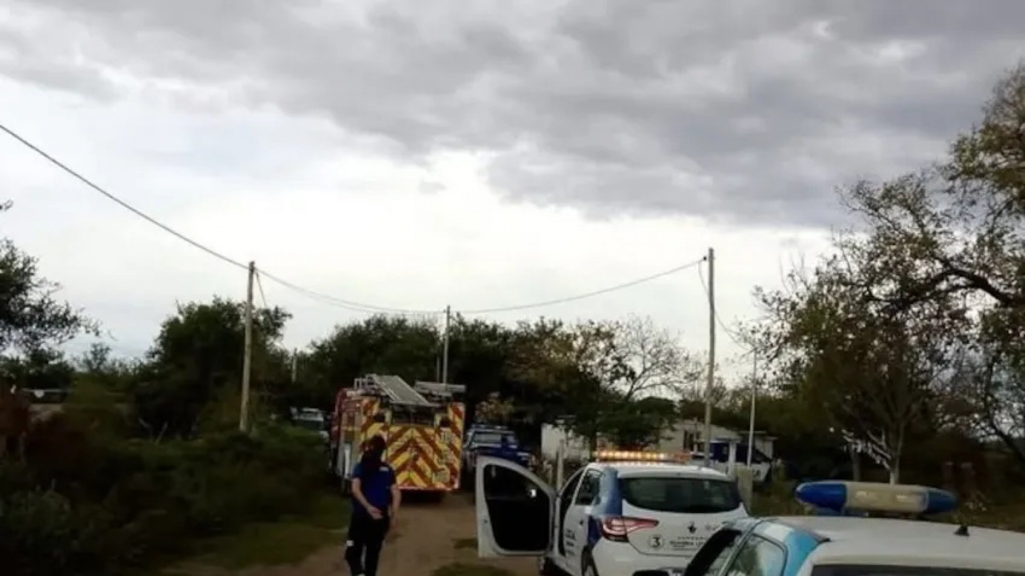Tragedia en Córdoba: una mujer murió electrocutada al enchufar una heladera
